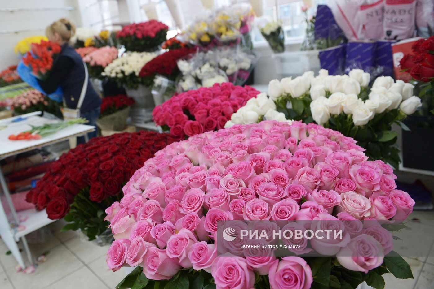 Продажа цветов в преддверии праздника 8 марта