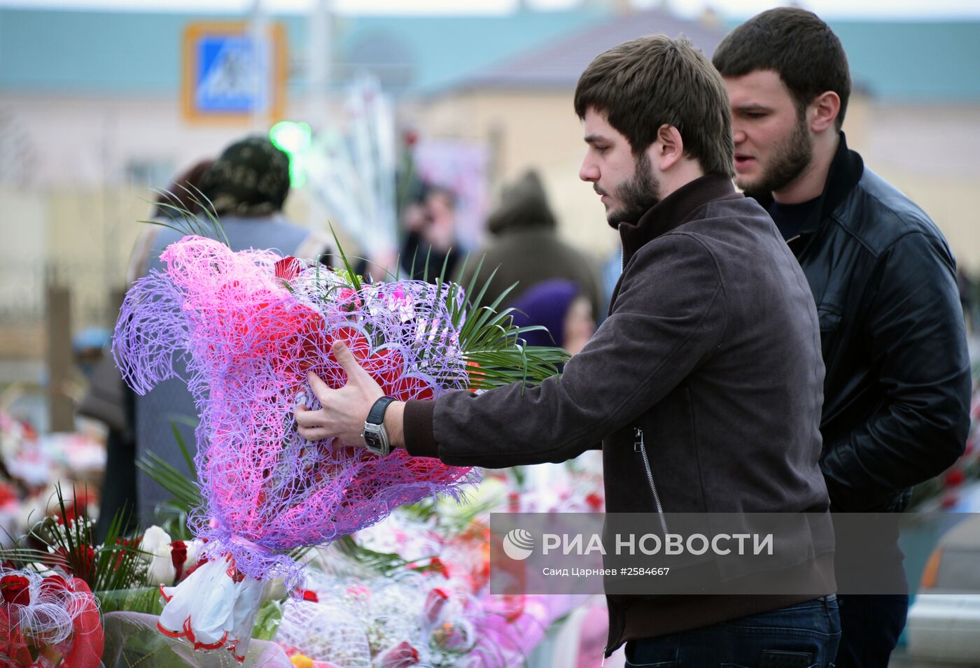 Продажа цветов 8 марта в Грозном