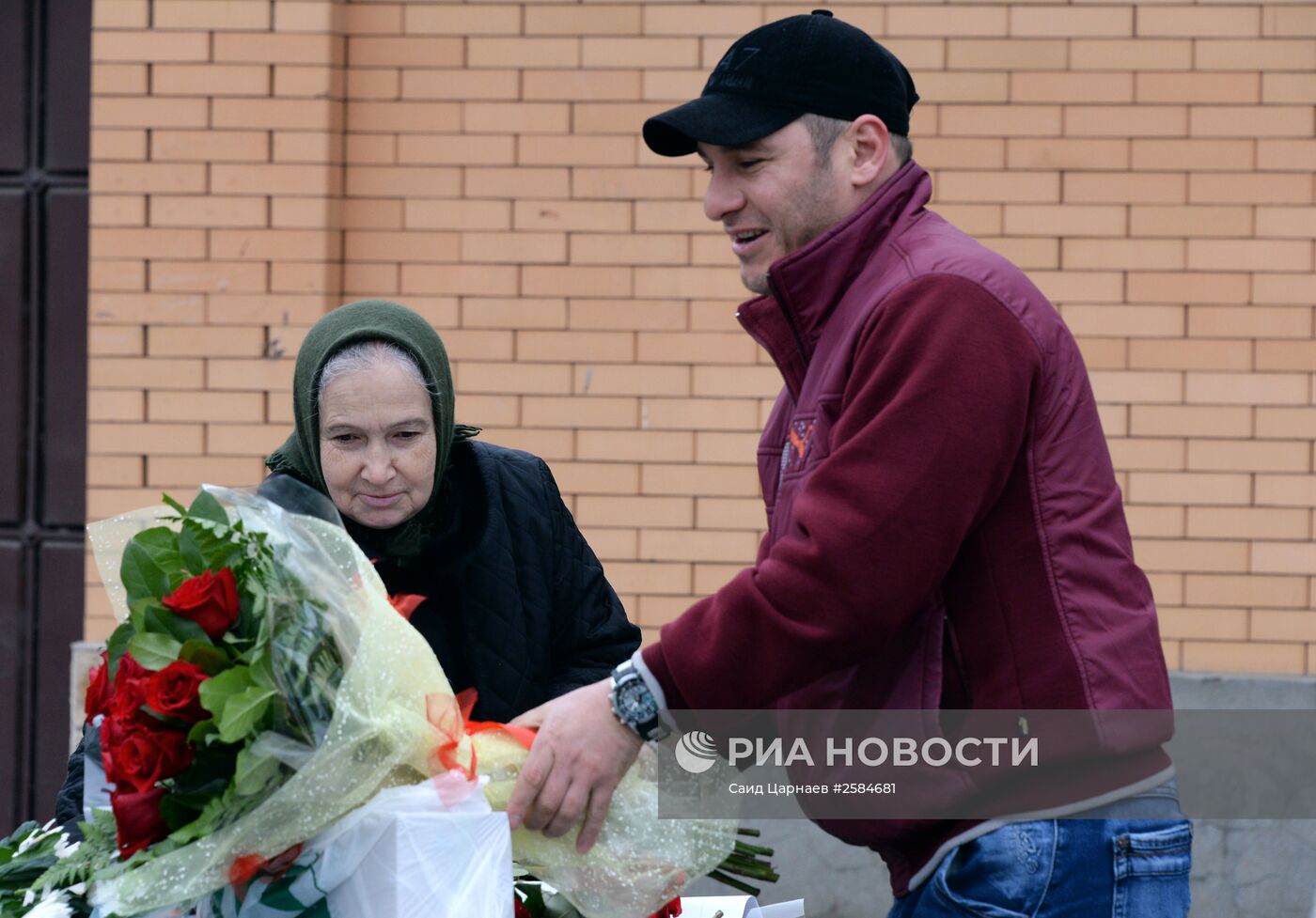 Продажа цветов 8 марта в Грозном