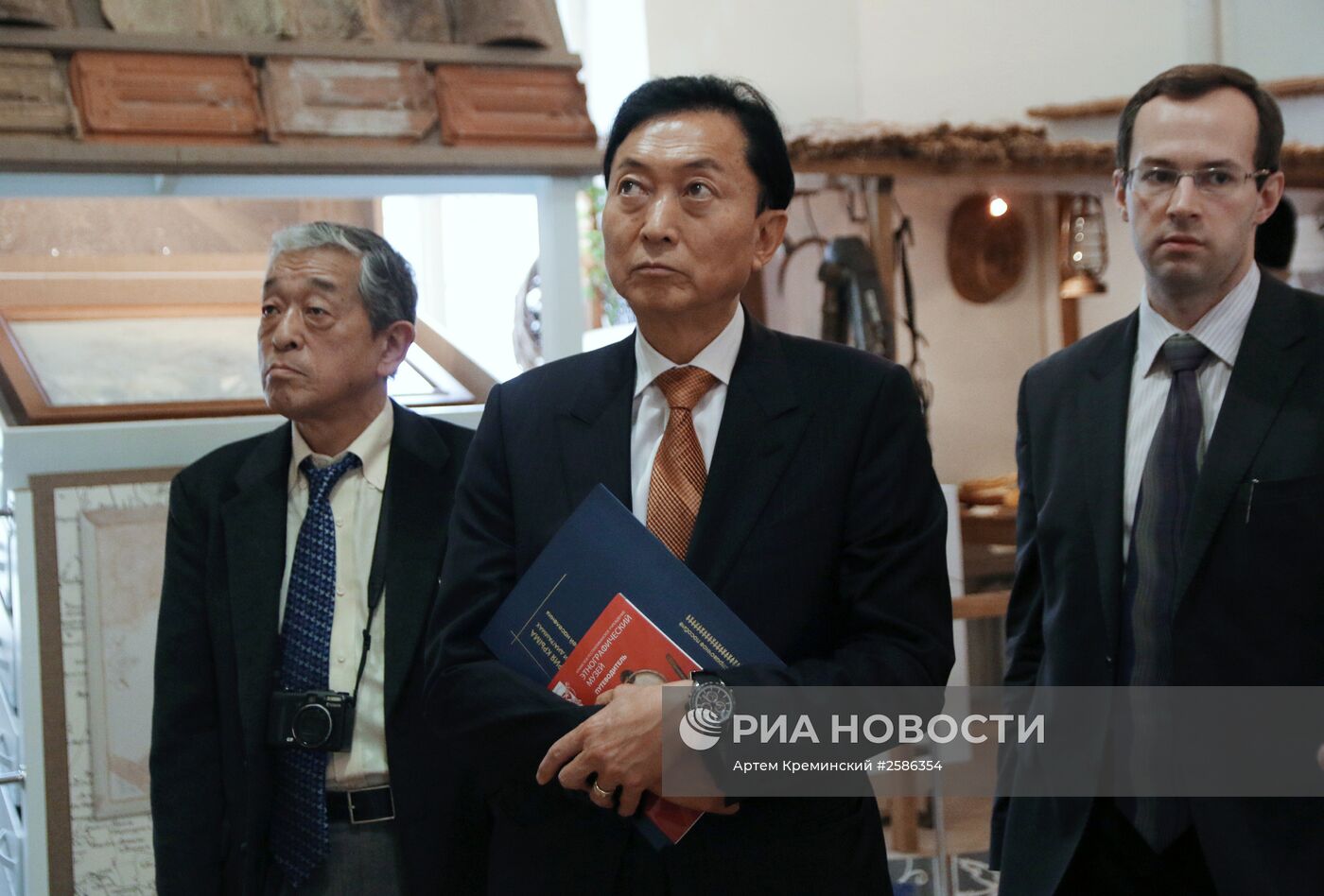 Бывший премьер-министр Японии Юкио Хатояма посетил Крым