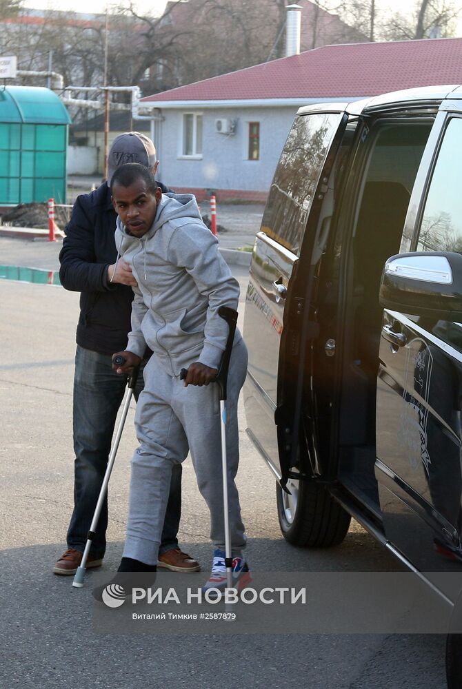 Жоаозиньо встретился с болельщиками ФК "Краснодар" перед операцией в Германии