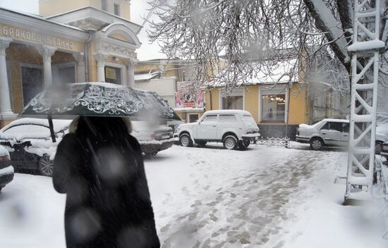 Снегопад в Симферополе