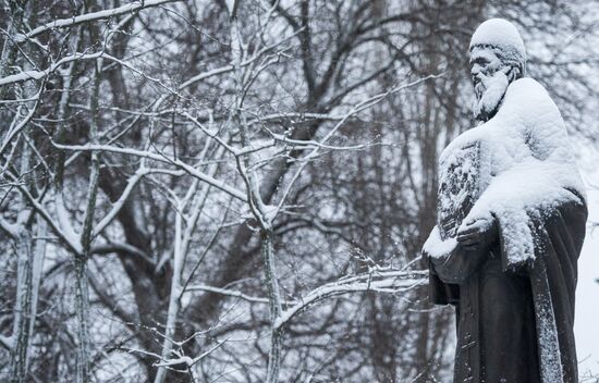 Снегопад в Симферополе