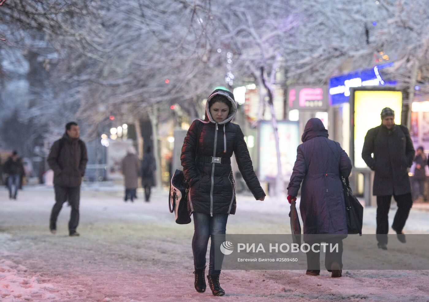 Снегопад в Симферополе