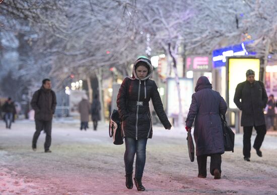 Снегопад в Симферополе