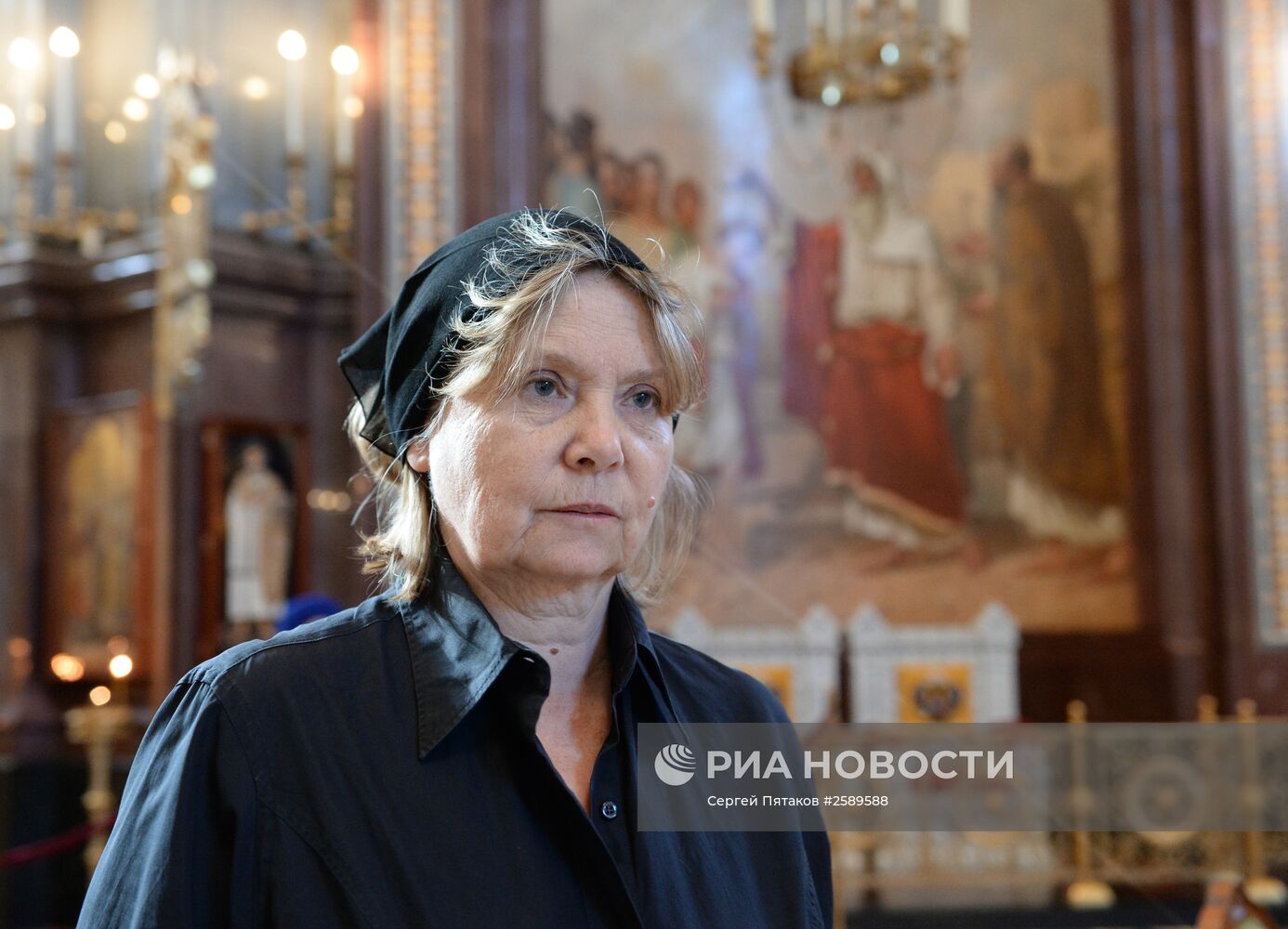 Отпевание писателя Валентина Распутина в храме Христа Спасителя