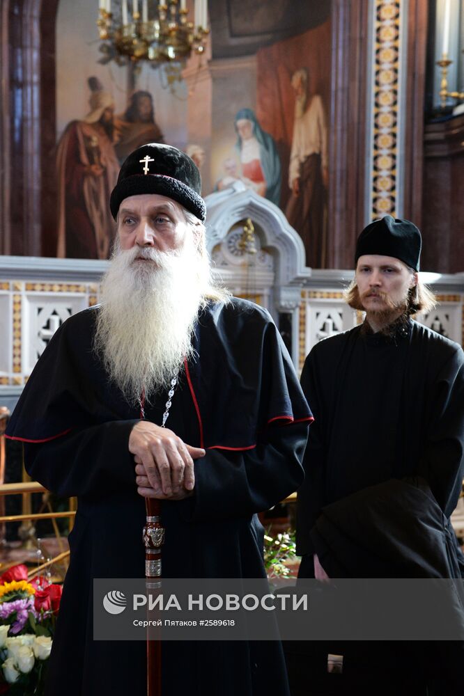 Отпевание писателя Валентина Распутина в храме Христа Спасителя