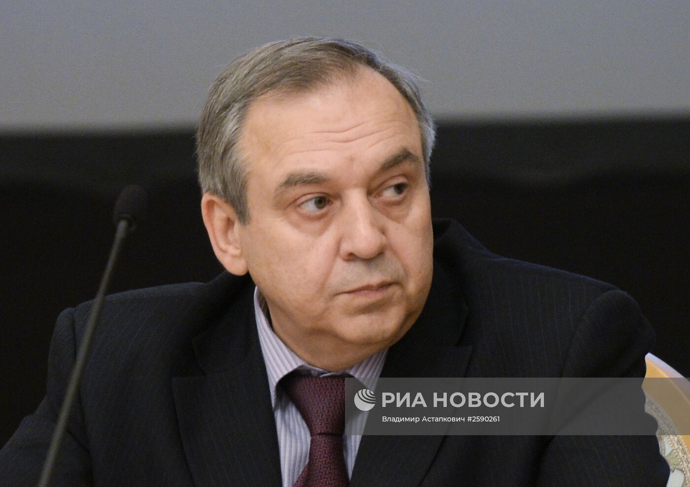 Круглый стол, посвященный первой годовщине воссоединения Крыма с Россией