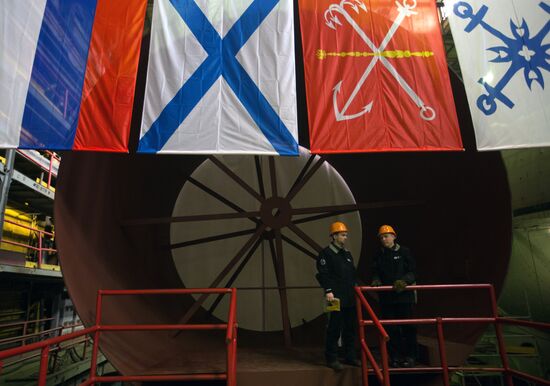 Закладка дизель-электрической подлодки "Великие Луки" в Санкт-Петербурге