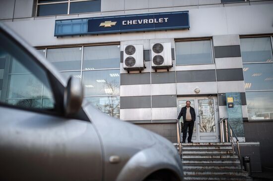 Концерн General Motors снимает с российского рынка бренд Opel и массовые модели Chevrolet