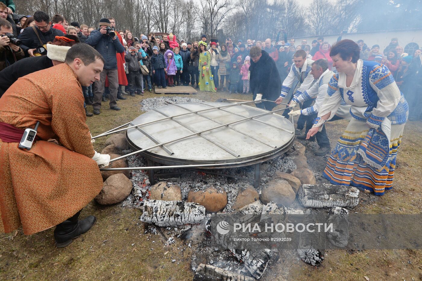 Белорусский народный праздник "Зазывание весны"