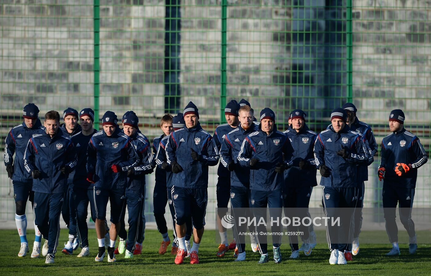 Футбол. Тренировка сборной России