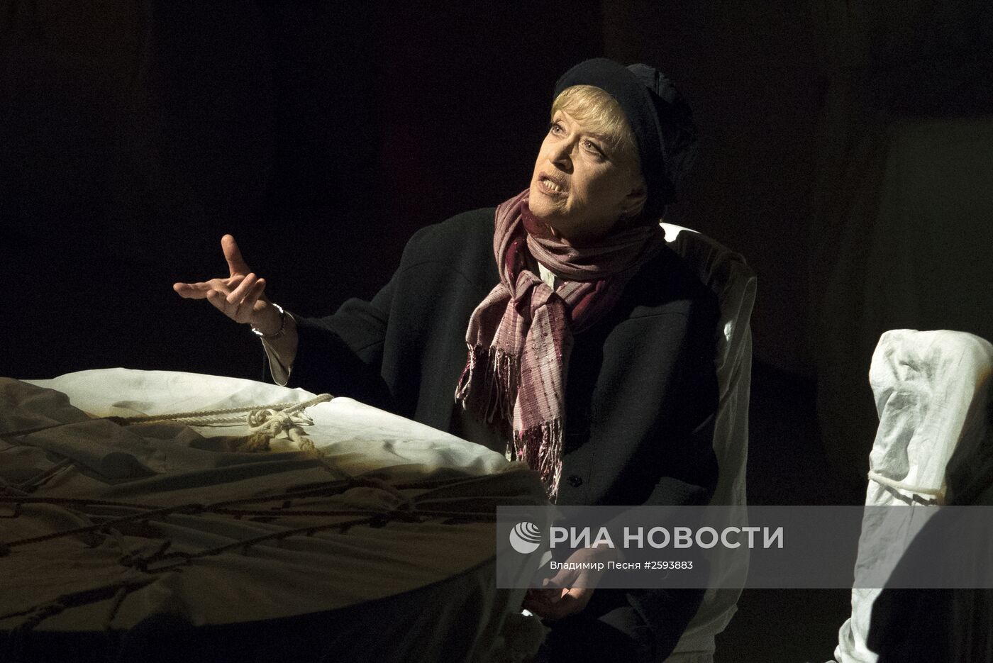 Спектакль "Алиса" БДТ имени Г.А.Товстоногова в Москве