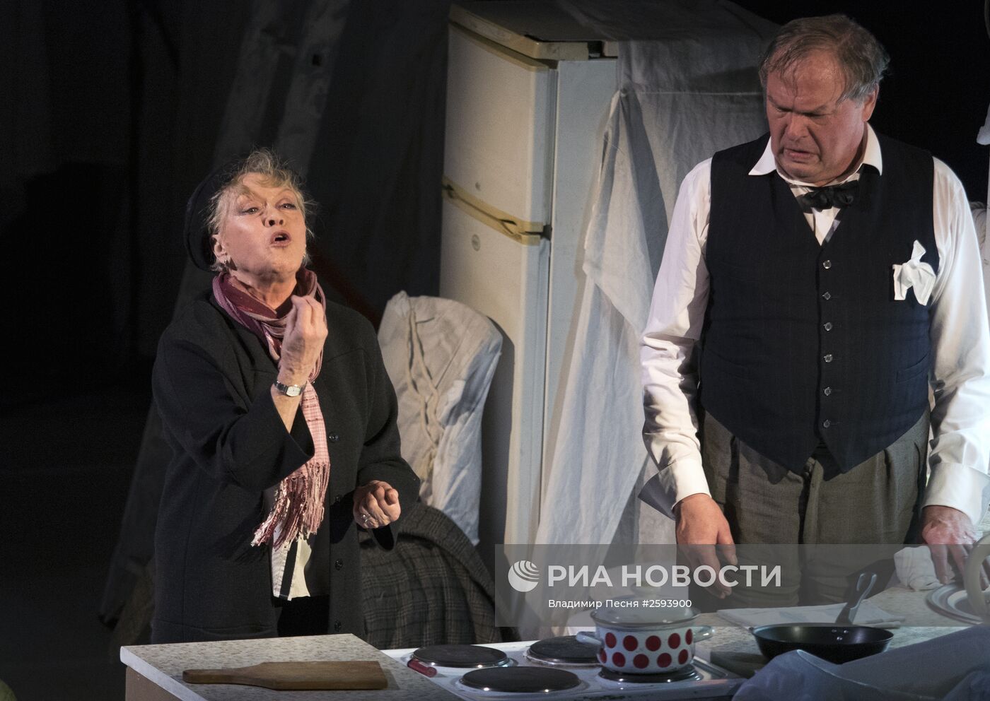 Спектакль "Алиса" БДТ имени Г.А.Товстоногова в Москве