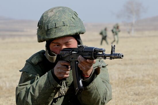 Учения воздушно-десантного соединения в Приморском крае