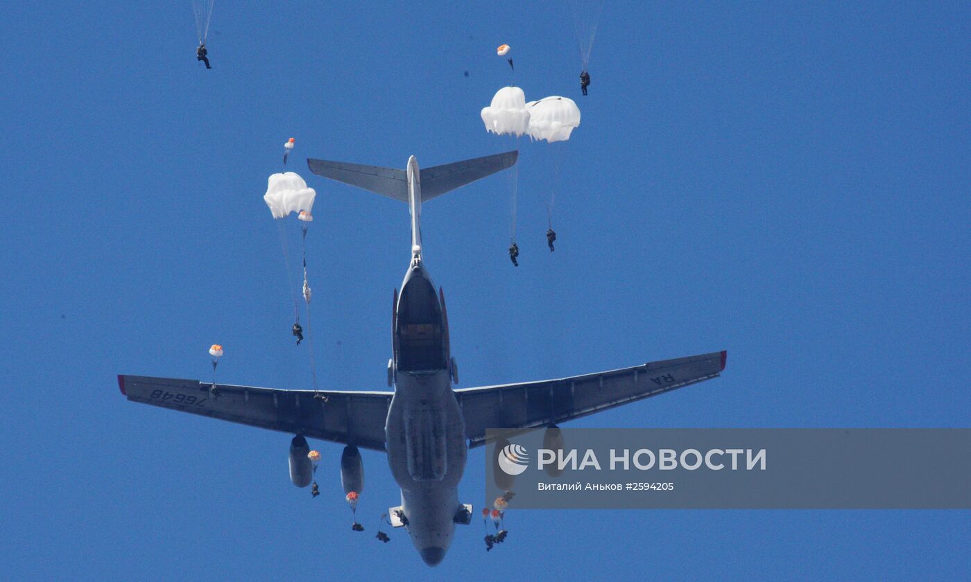 Учения воздушно-десантного соединения в Приморском крае