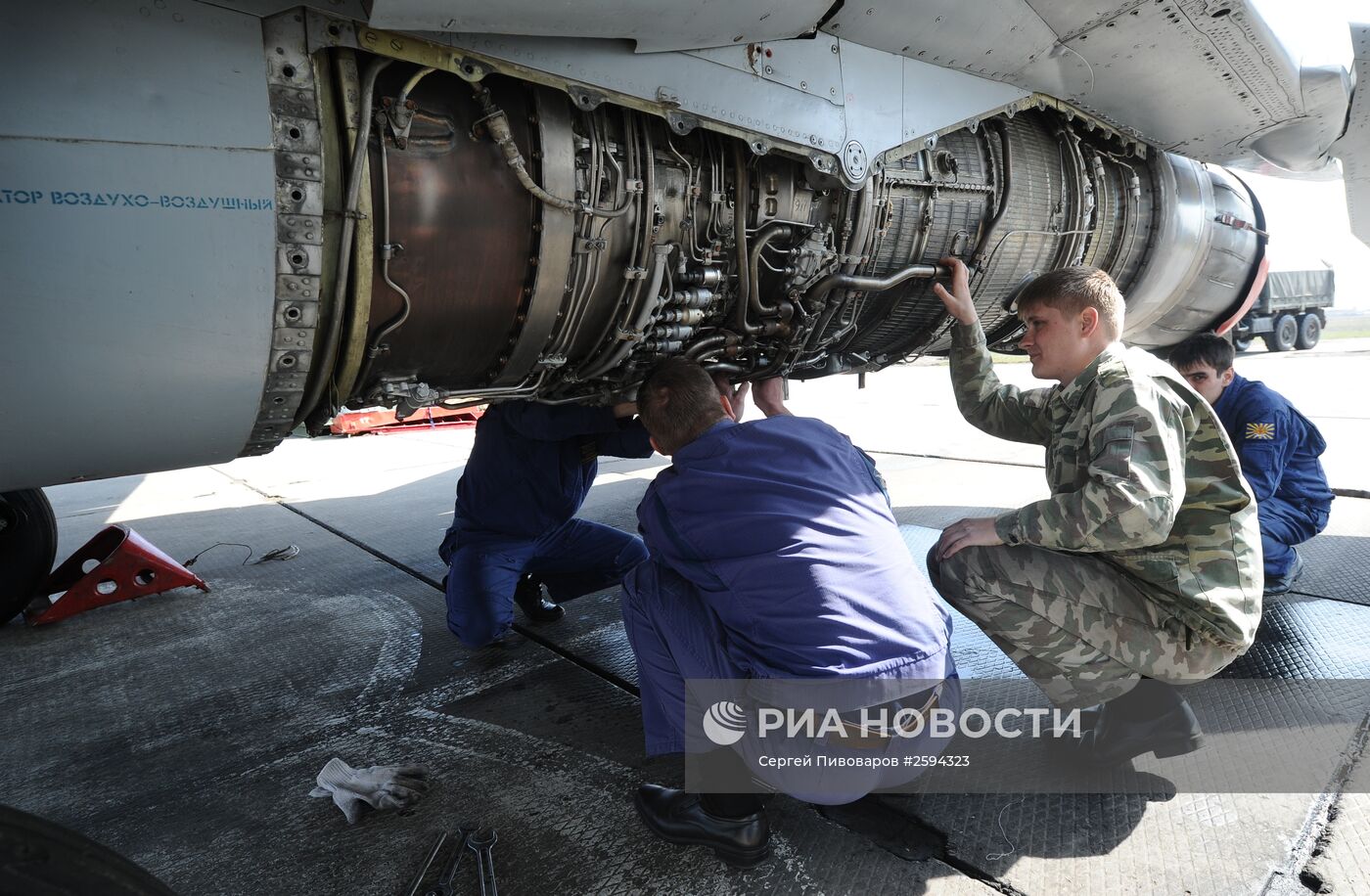 Летчики Южного военного округа готовятся к параду Победы в Москве