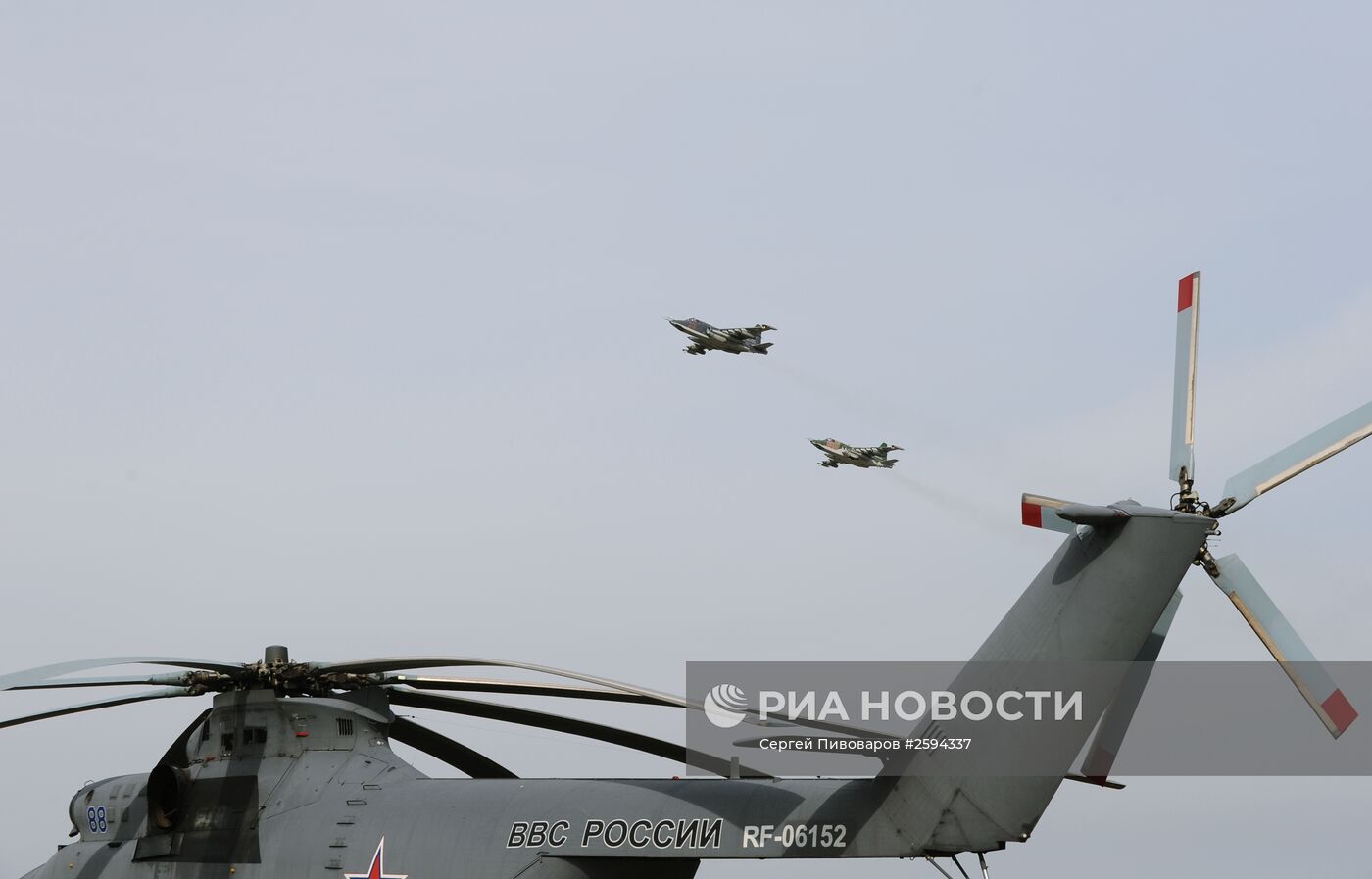 Летчики Южного военного округа готовятся к параду Победы в Москве