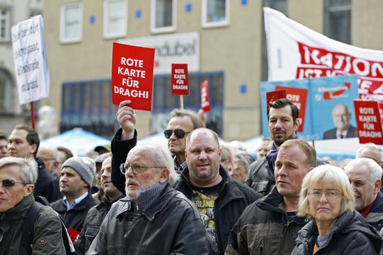 Демонстрация против мер строгой экономии в Евросоюзе