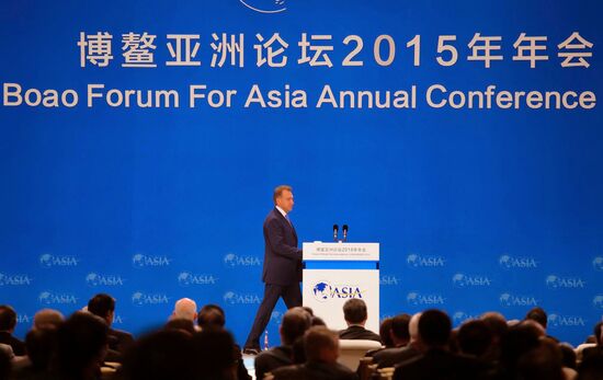 Первый вице-премьер РФ И.Шувалов принял участие в Азиатском экономическом форуме в Китае