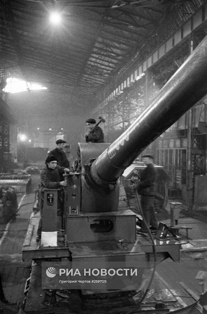 Ленинградский металлический завод