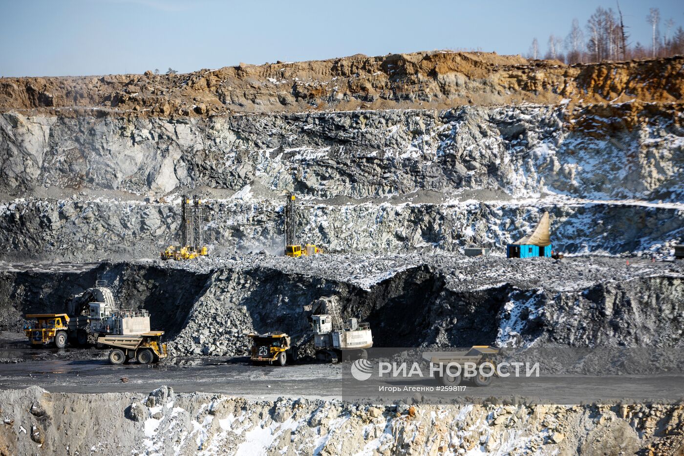 Добыча и переработка золотоносной руды в Амурской области