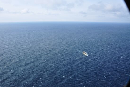 Крушение траулера "Дальний Восток" в Охотском море