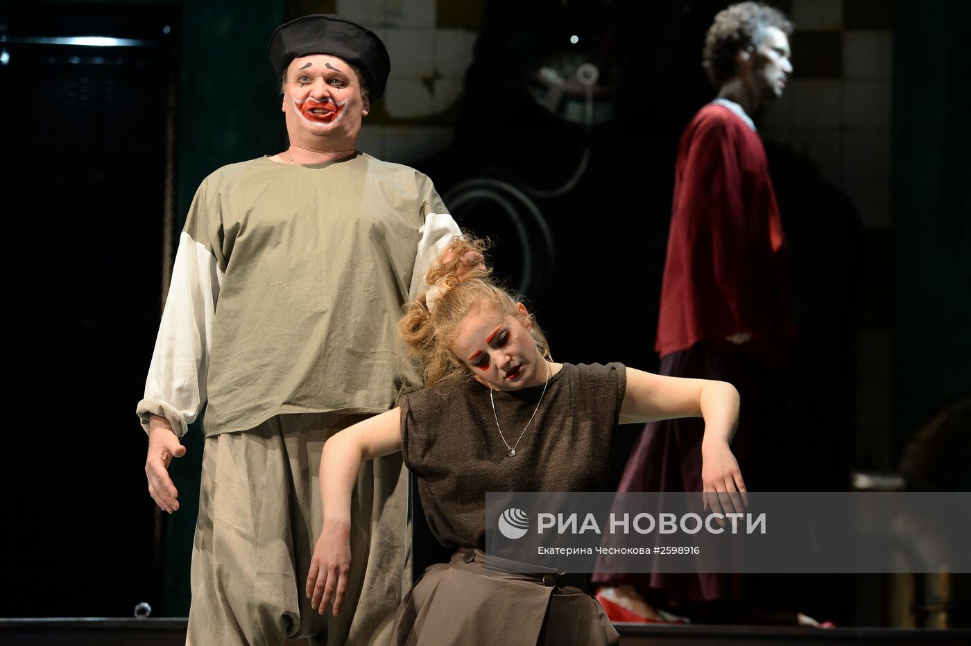 Прогон оперы А.Маноцкова "Титий Безупречный" в постановке режиссера В.Мирзоева