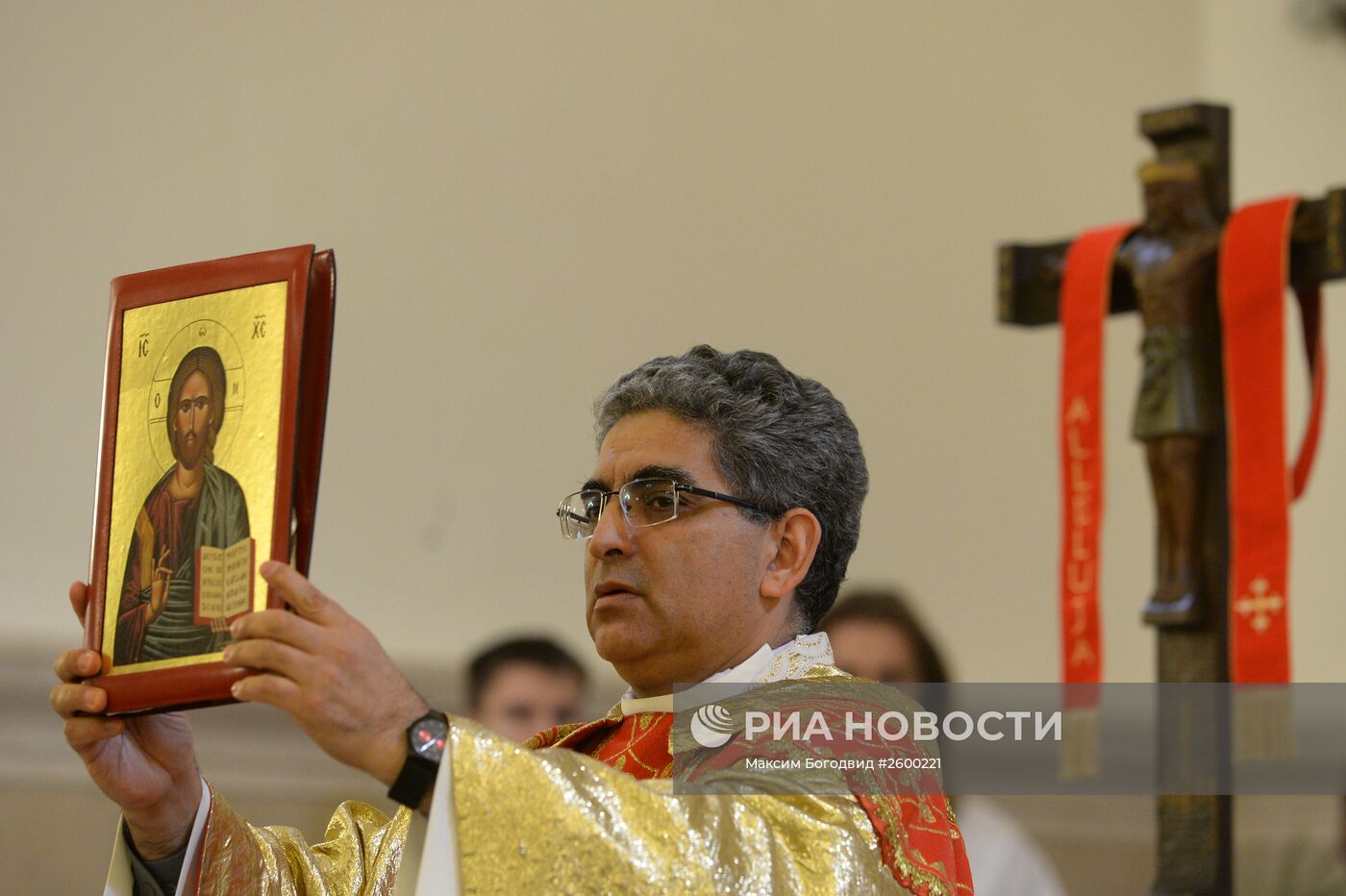 Празднование католической Пасхи в регионах России