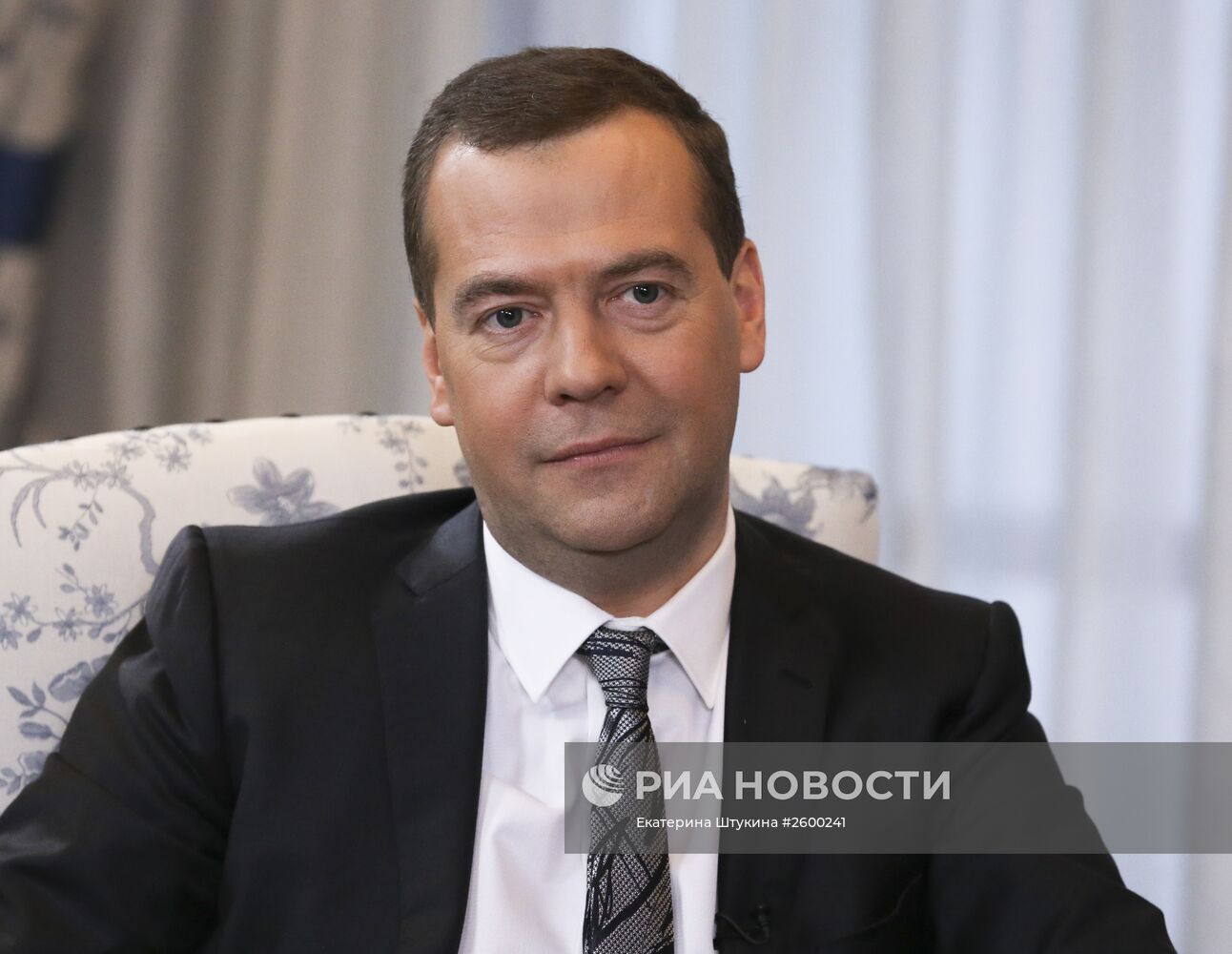 Премьер-министр РФ Д.Медведев дал интервью представителям вьетнамских СМИ
