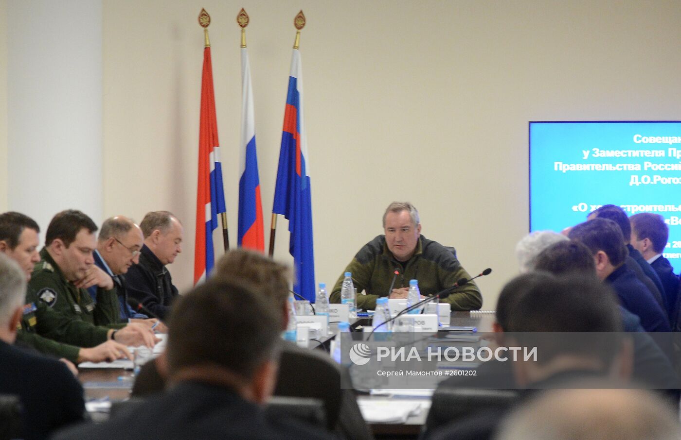 Дмитрий Рогозин встретился со строителями космодрома "Восточный"