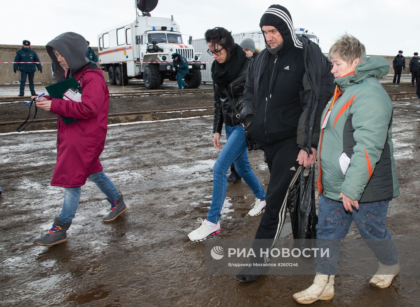 В порт Корсаков доставлены пострадавшие с траулера "Дальний Восток"