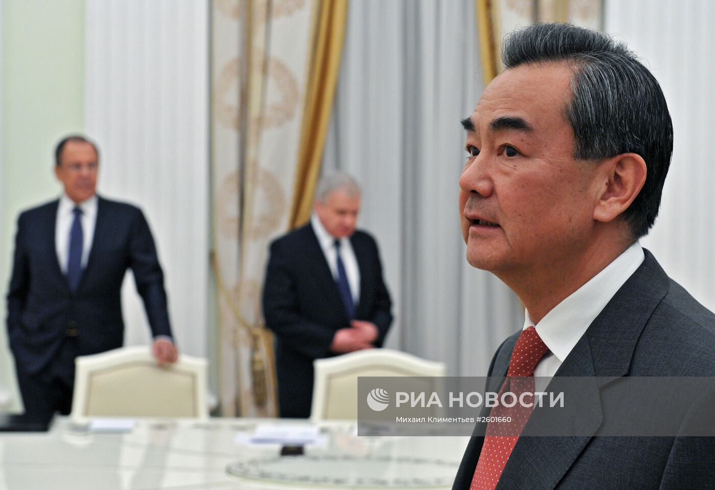 Встреча президента России В.Путина с главой МИД Китая Ваном И