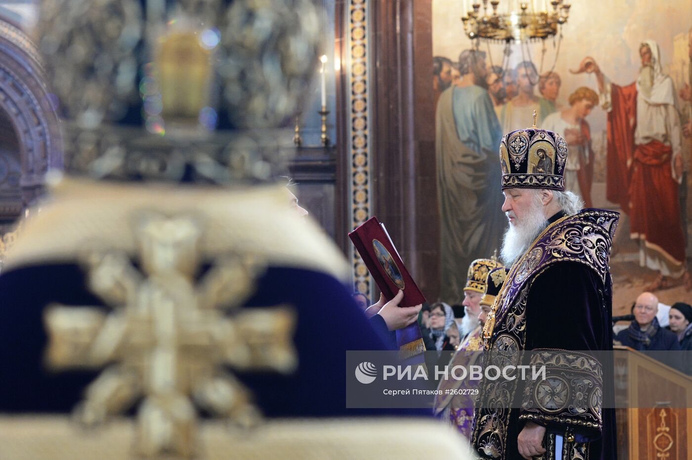 Патриаршее служение в Великий Четверг в храме Христа Спасителя