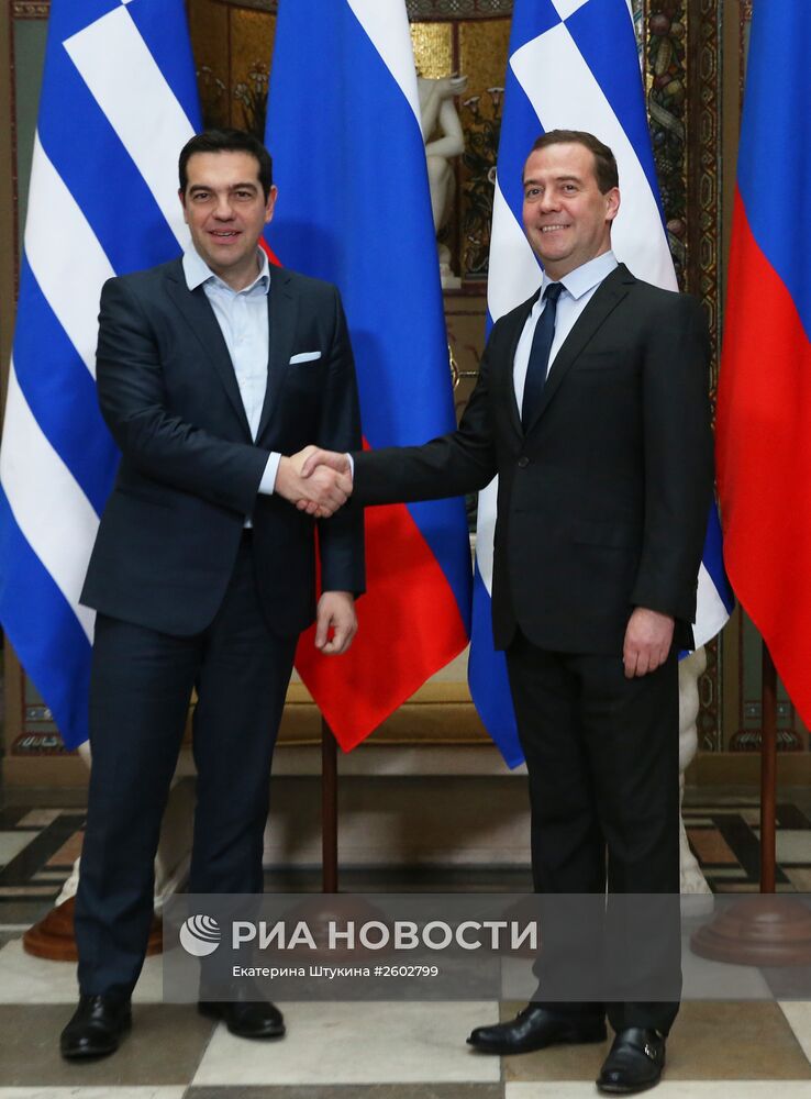 Премьер-министр РФ Д.Медведев встретился с премьер-министром Греции А.Ципрасом