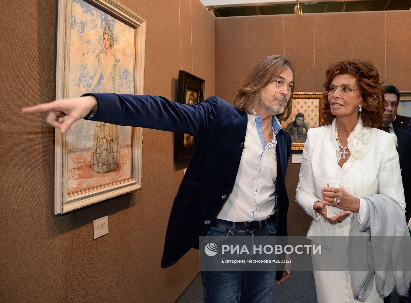 Открытие выставки Никаса Сафронова
