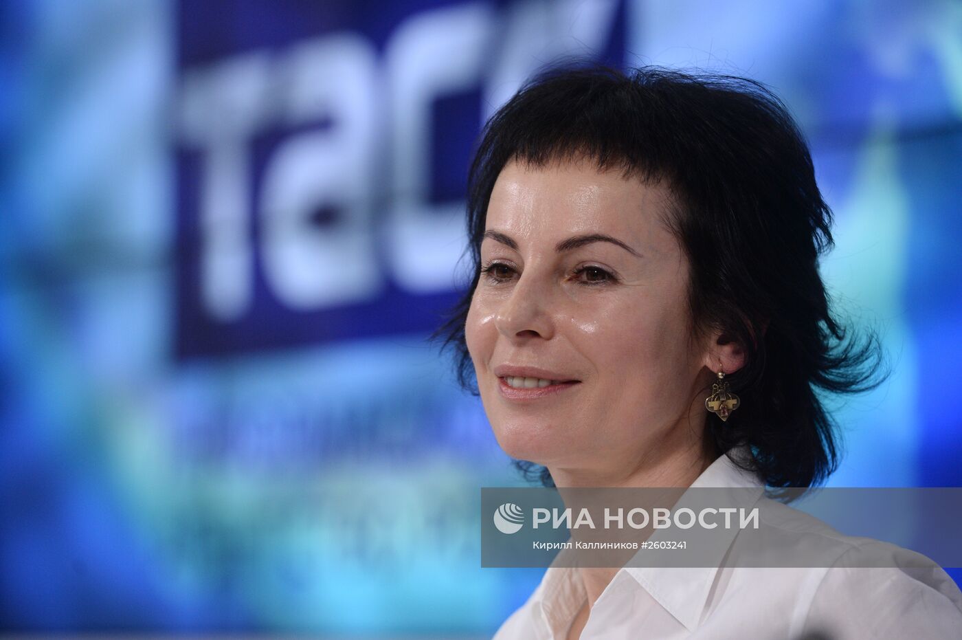 П/к директора Театра Романа Виктюка и Театра на Таганке И.Апексимовой