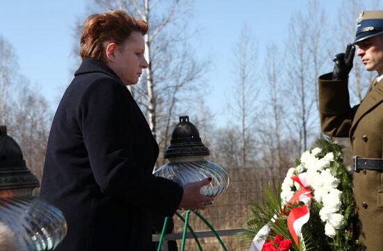 Траурные мероприятия, посвященные авиакатастрофе польского самолета Ту-154 под Смоленском