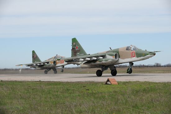 Учения авиационных подразделений в Краснодарском крае