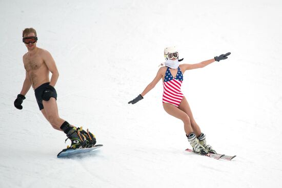 Участники горнолыжного спуска