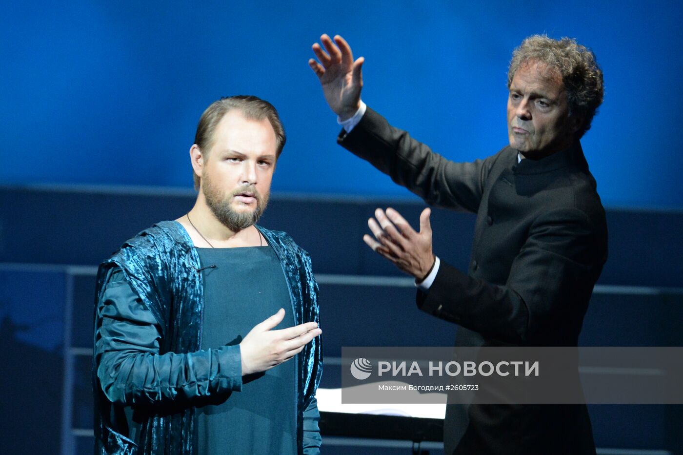 Премьера спектакля Владимира Васильева Dona nobis pacem