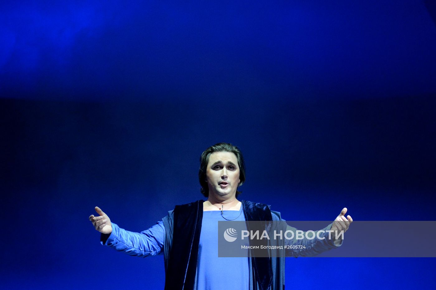Премьера спектакля Владимира Васильева Dona nobis pacem