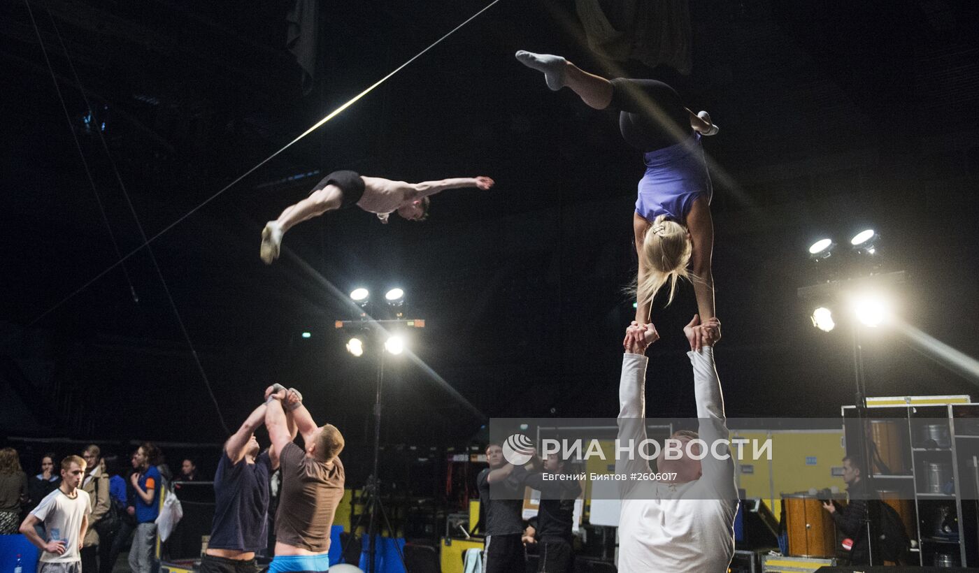 За кулисами шоу театра Cirque du Soleil Rus