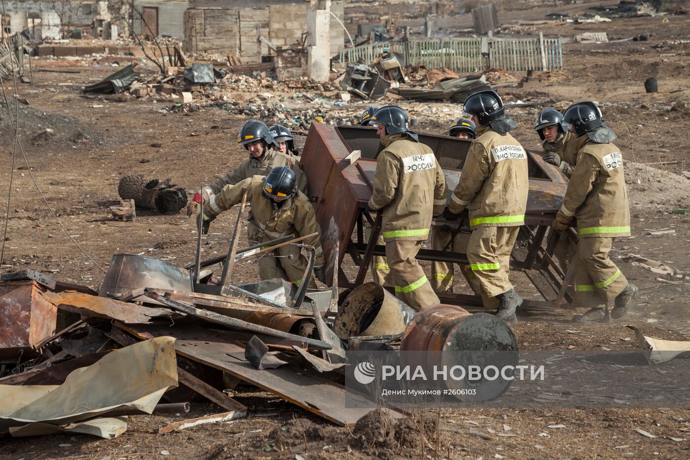 Ликвидация последствий пожара в поселке Шира Республики Хакасия