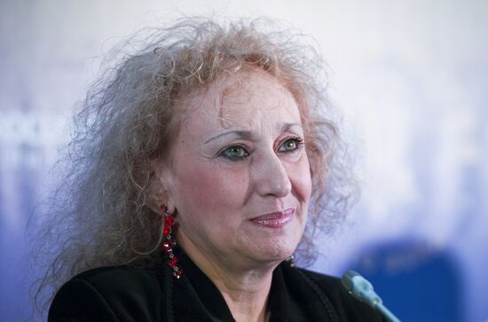 Презентация международного фестиваля иллюзионного искусства "Золотая магия 21-го века"