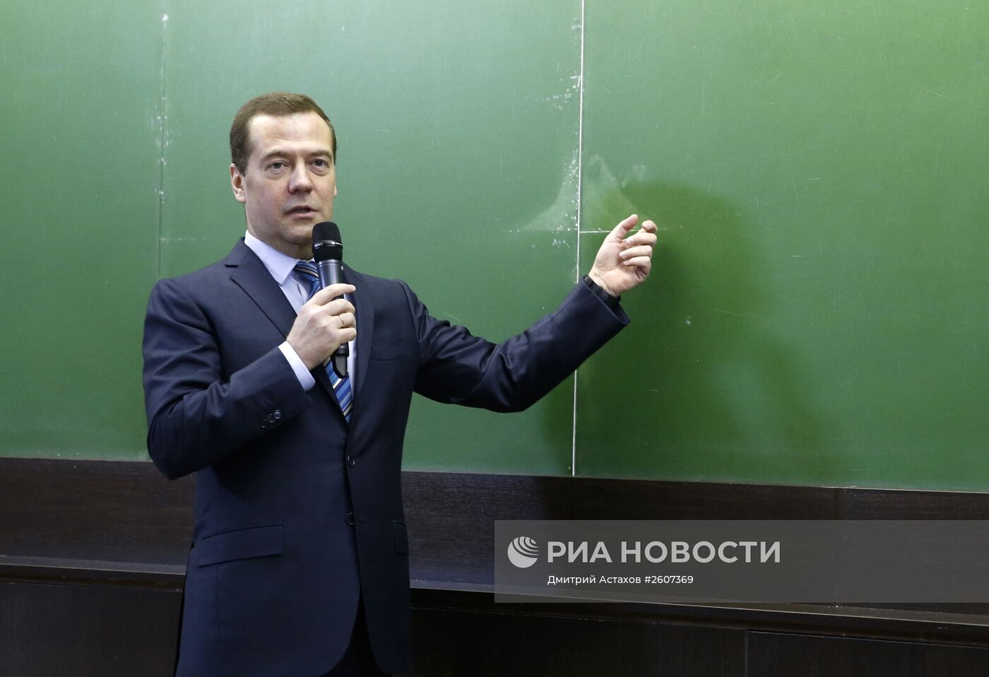 Премьер-министр РФ Д.Медведев посетил РГУ нефти и газа имени И.М.Губкина