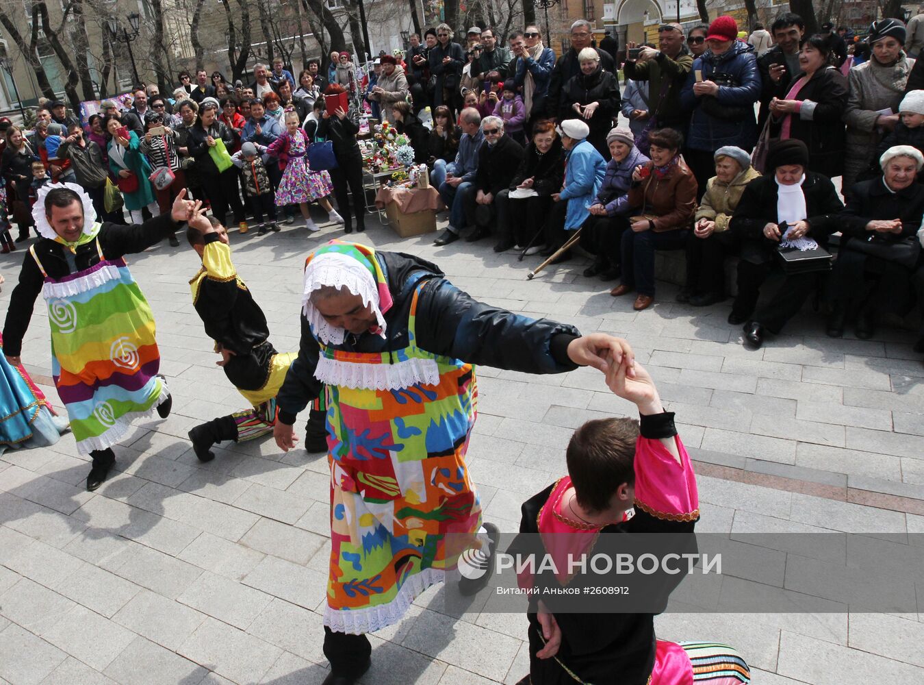 Праздник "Красная горка" во Владивостоке