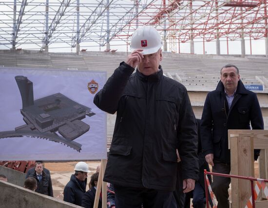 С.Собянин осмотрел ход строительства нового футбольного стадиона ЦСКА