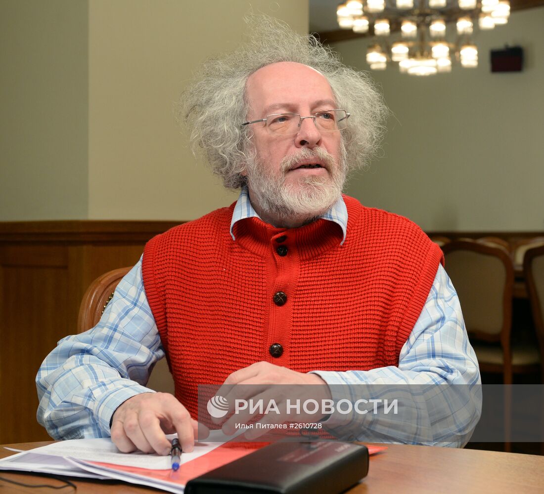 Интервью главы МИД РФ С.Лаврова радиостанциям "Спутник", "Эхо Москвы" и "Говорит Москва"