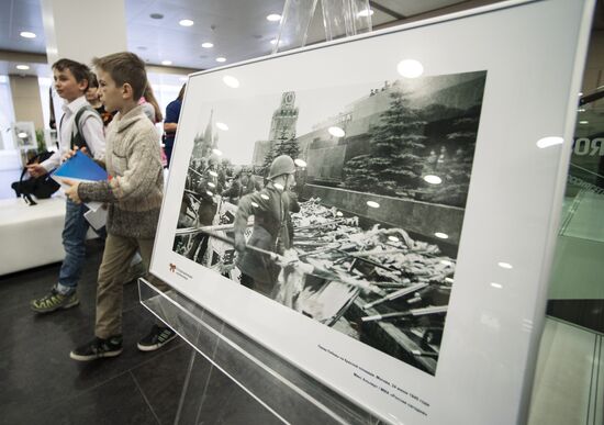 Фотовыставка, посвященная 70-летию Победы